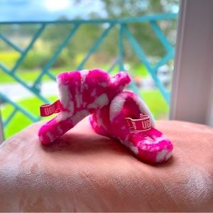 Ugg Girls Fluff Yeah Marble - Shoes
Pink/White Size USA 5